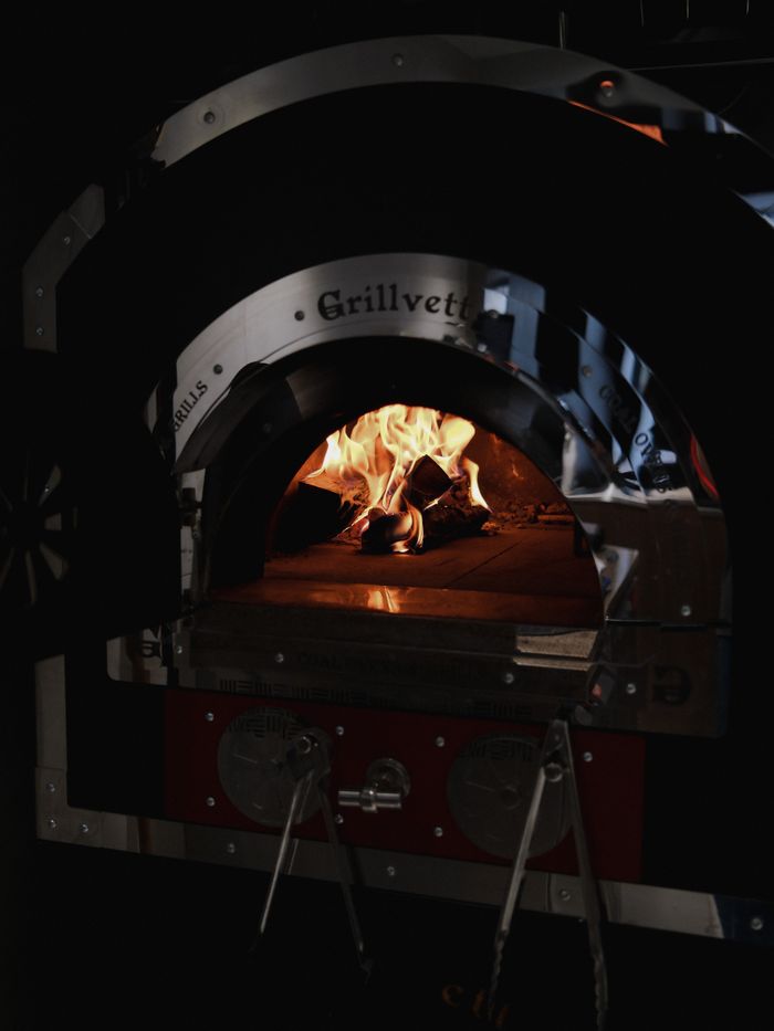 Cuisson de pizza au four